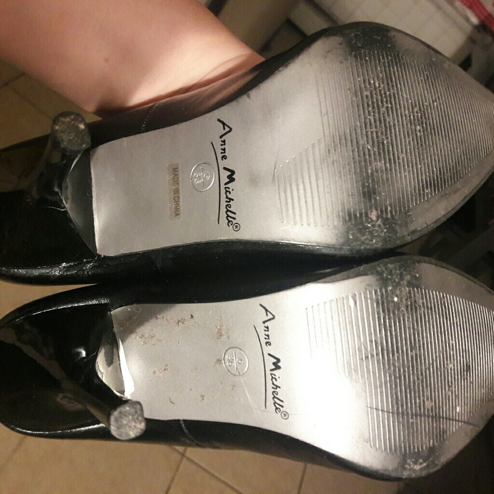 Pumps - Picture 4 of 4