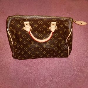 Louie vuitton purse