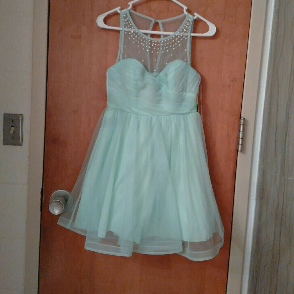 Prom / Formal dress! Mint short