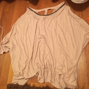 Jenifer Lopez shirt