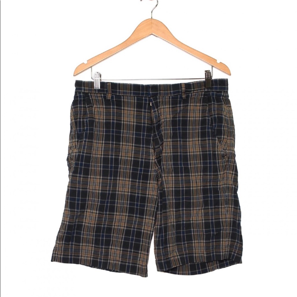 Men's Banana Republic Shorts - 33