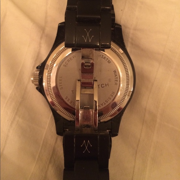 Authentic black acrylic Toy Watch - Picture 4 of 4