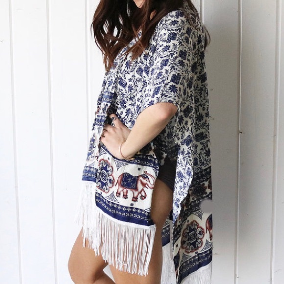 fringe kimono - Picture 2 of 3