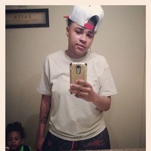 Meet your Posher, Tajjone