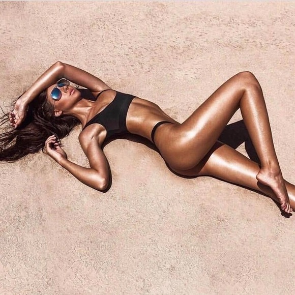 Black Bikini Set - Picture 3 of 6