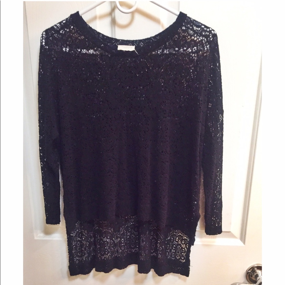 Black Lace High/Low Long Sleeve