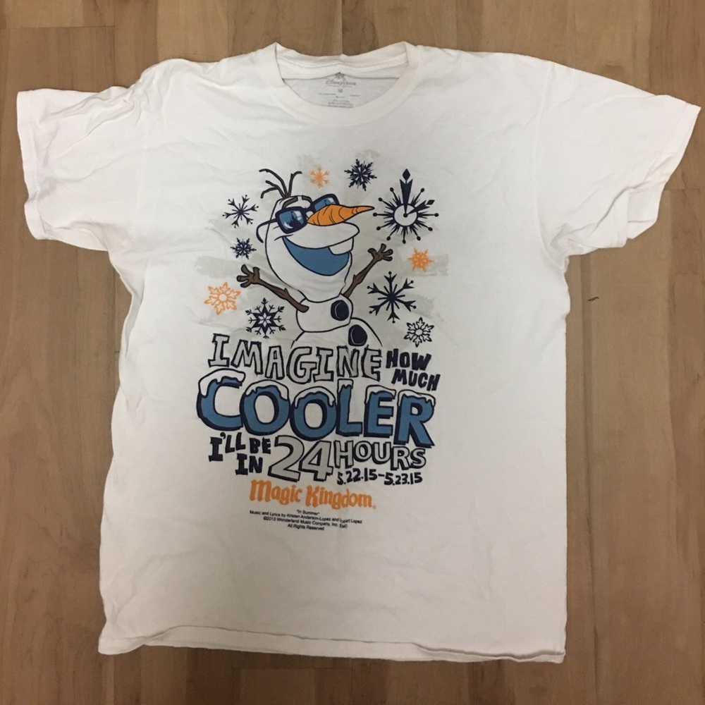 Glow in the dark Disney Frozen T-shirt