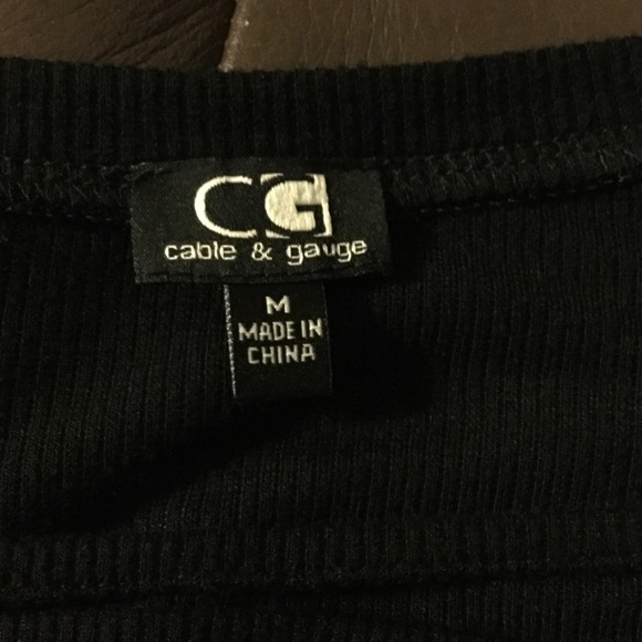 New without tag Cable & Gauge Long Sleeves Black - Picture 7 of 8