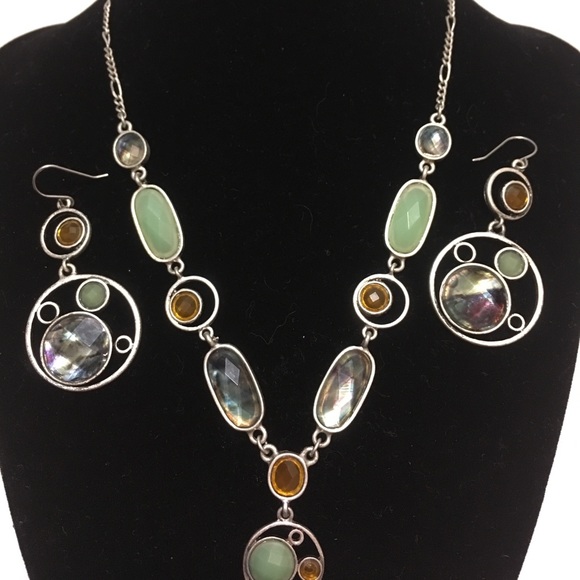 DONATED! Boho Necklace & Earrings Set - Picture 4 of 8