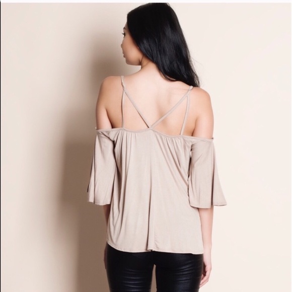 LAST - DEBBIE off shoulder flutter top - TAUPE - Picture 3 of 3
