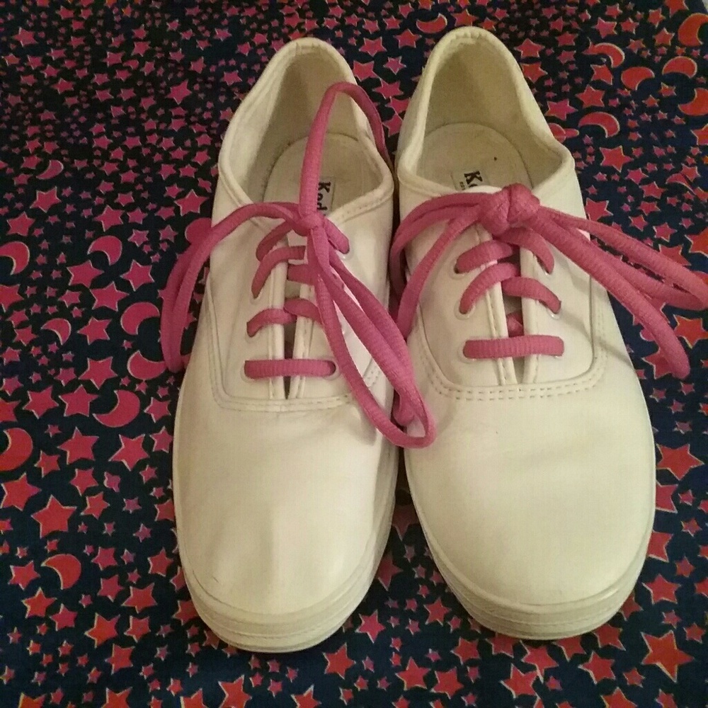 Vintage White leather Keds