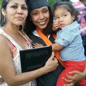 Meet your Posher, Joni