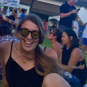 Meet your Posher, Fiona