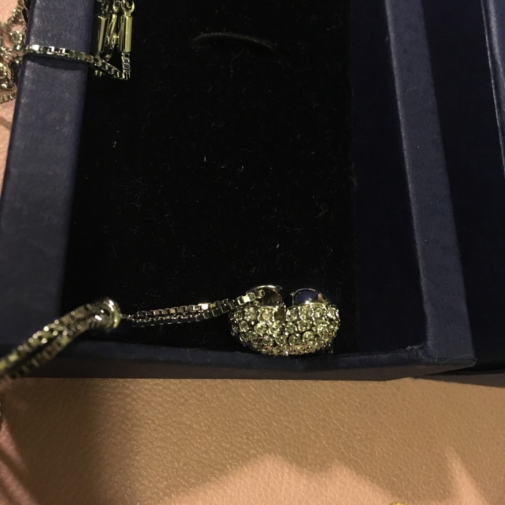 Swarovski necklace - Picture 2 of 3