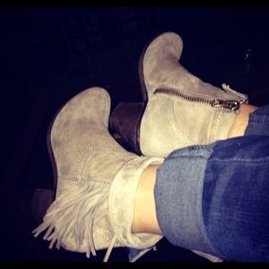 Sam Edelman Booties size 8