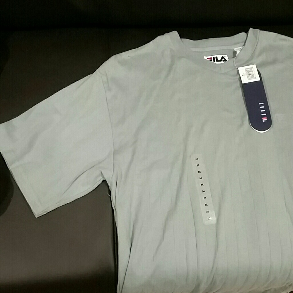 NWT FILA Men's V-neck T-shirt Light Green, Cotton