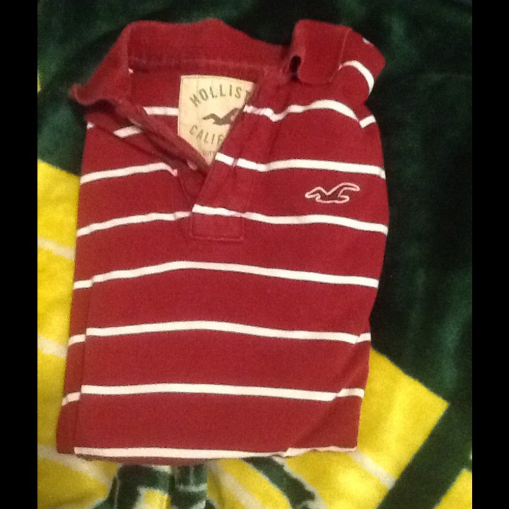 Hollister Polo.