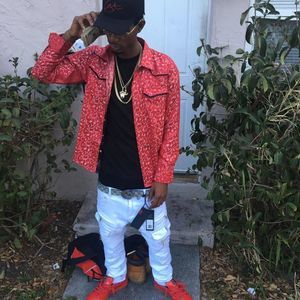 Meet your Posher, Mfirst