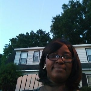 Meet your Posher, Veronica