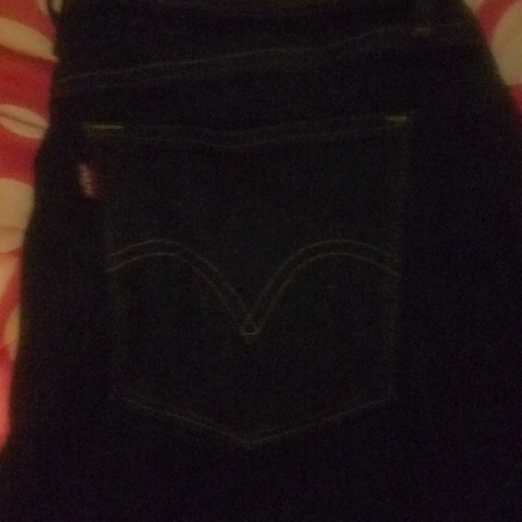 3HR SALE NWOT. Levis perfectly slimming boot cut - Picture 3 of 3