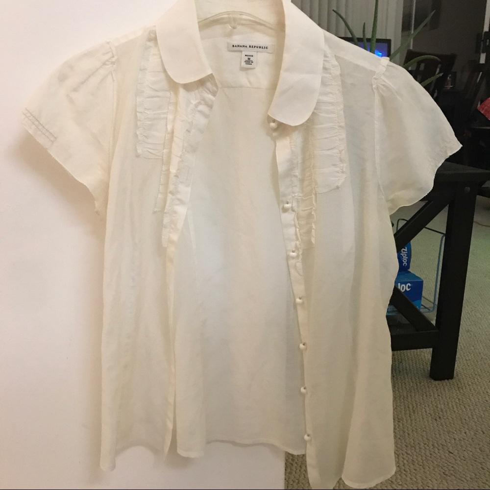 White short sleeve