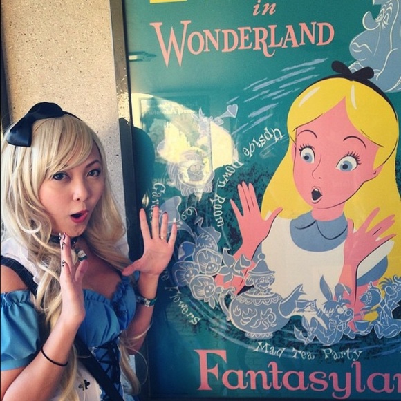 Meet your seller! - Picture 3 of 5