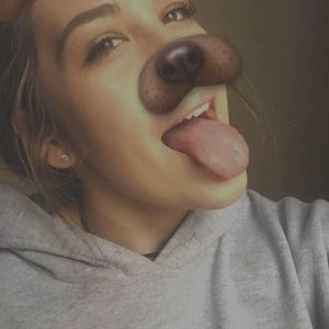 Meet your Posher, Kaytlin