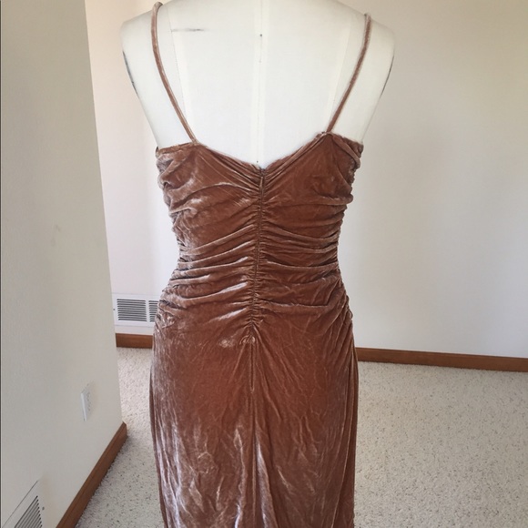 Velvet Dress - Picture 3 of 3