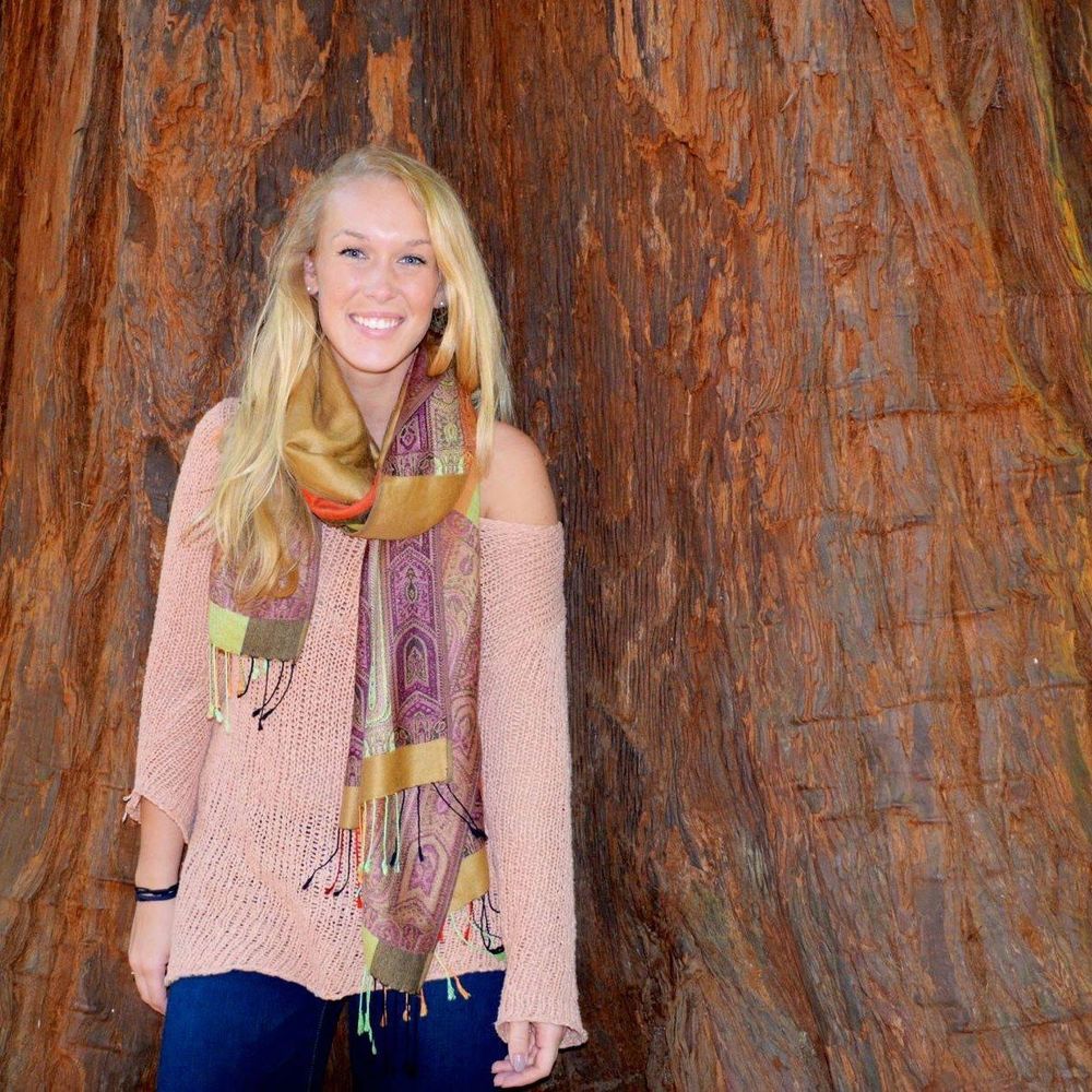 Meet your Posher, Kaitlyn