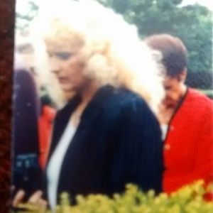 Meet your Posher, Sandy