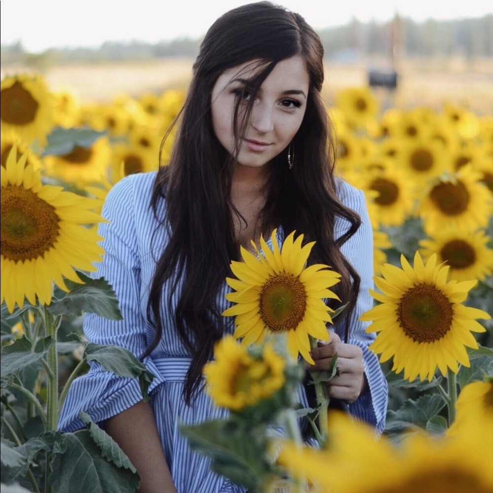 Meet your Posher, Gabriella