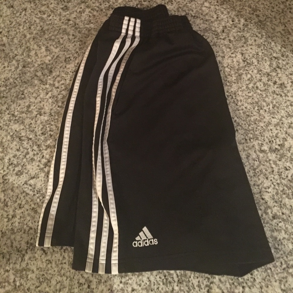 Black 3 stripe adidas shorts