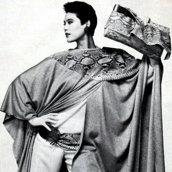 🚫SOLDVintage Lisandro sarasola snake skin poncho - Picture 7 of 7