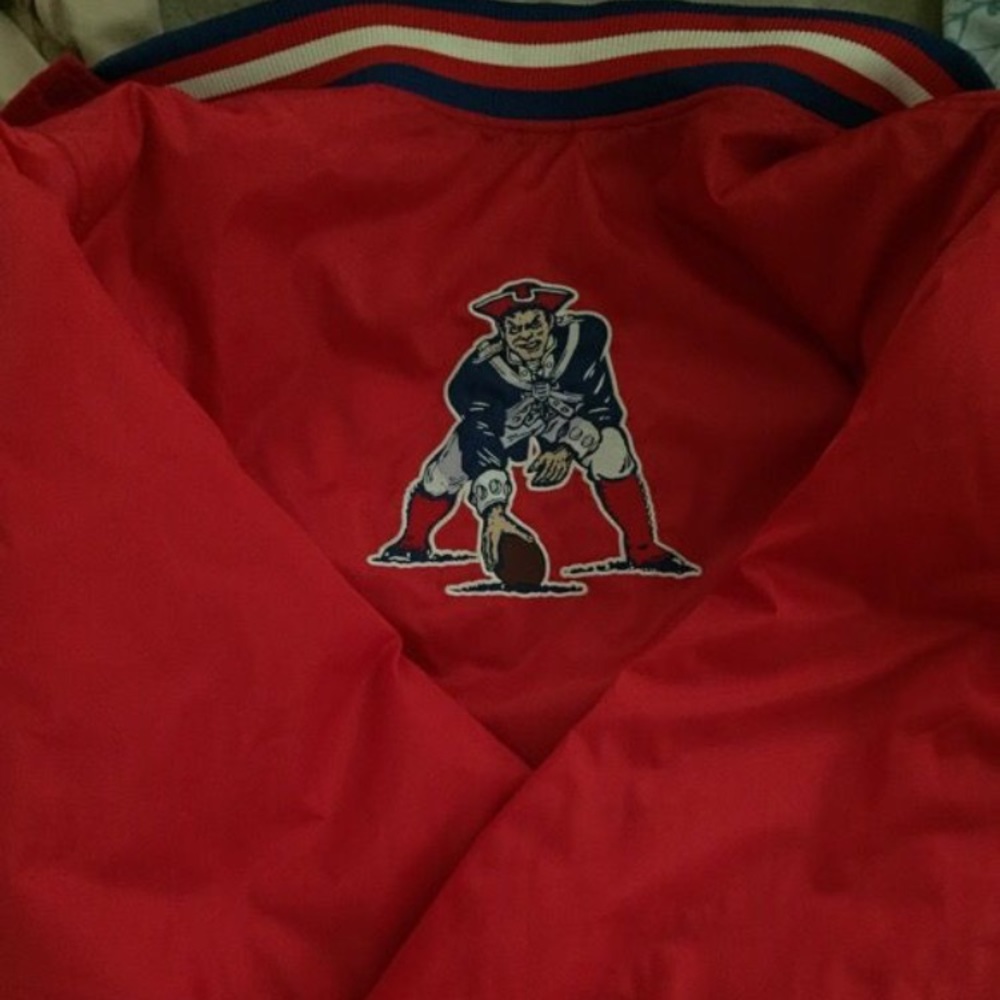 Men's SZ. LG Patriots Jacket.