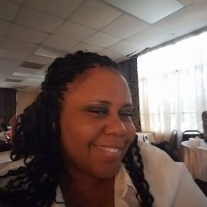 Meet your Posher, Lashondra