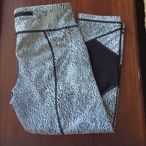 Lululemon workout pants