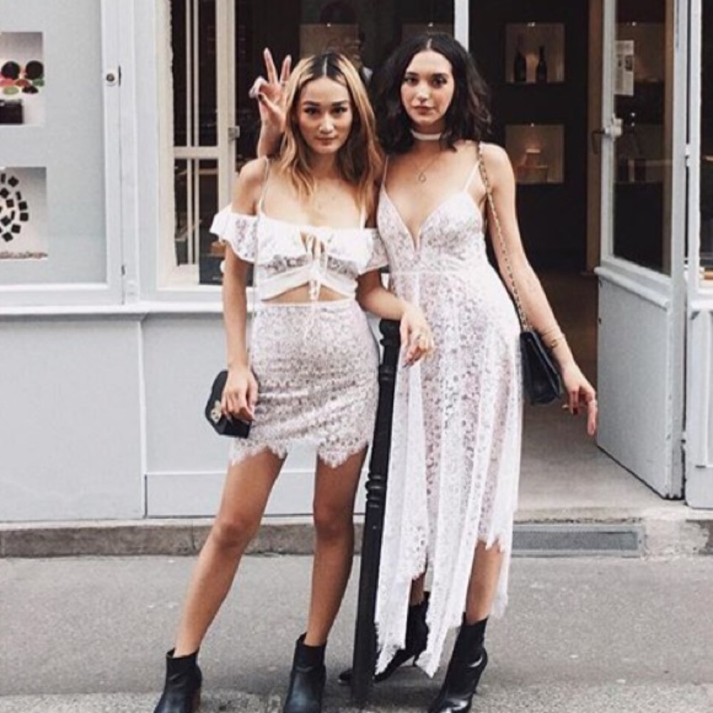 For love and lemons Top