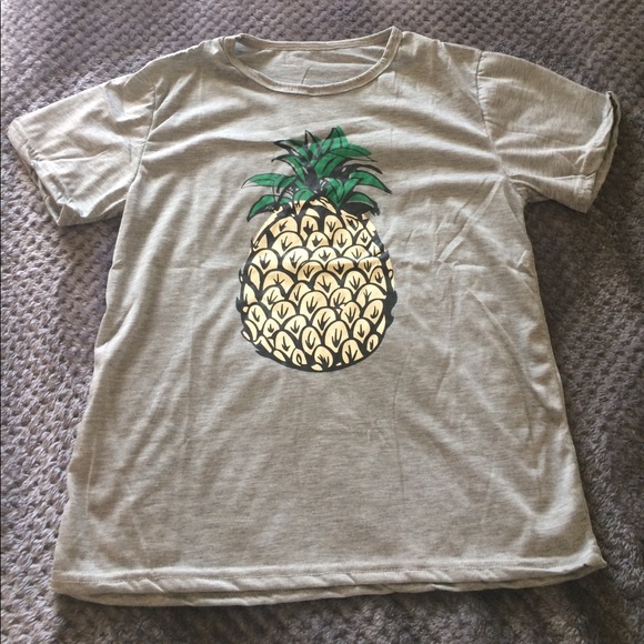 Pineapple One day sale!!! - Picture 3 of 3