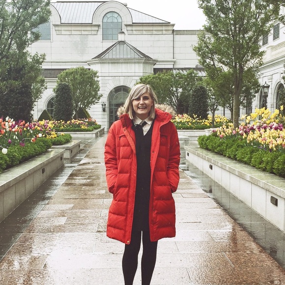 Meet your Posher, Katie - Picture 1 of 1