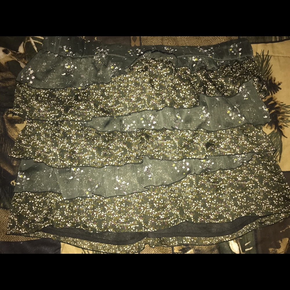 Old Navy flowy skirt