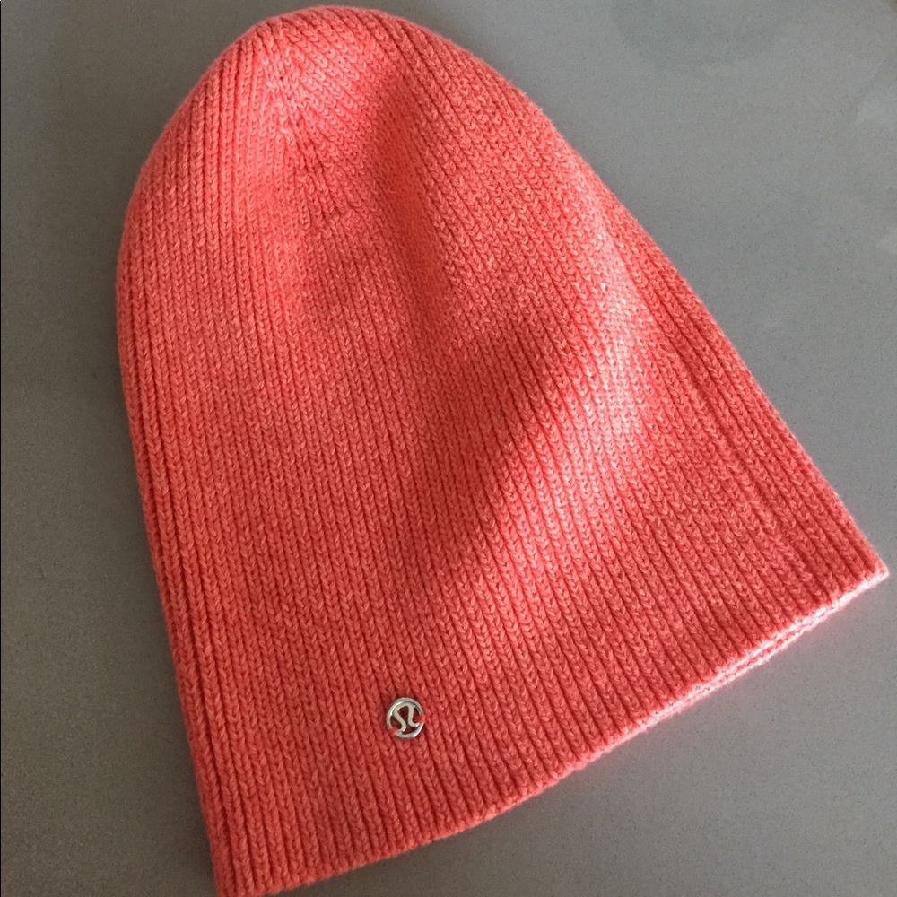Lululemon Knit Hat NWOT