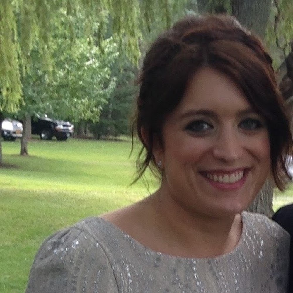 Meet your Posher, Miriam