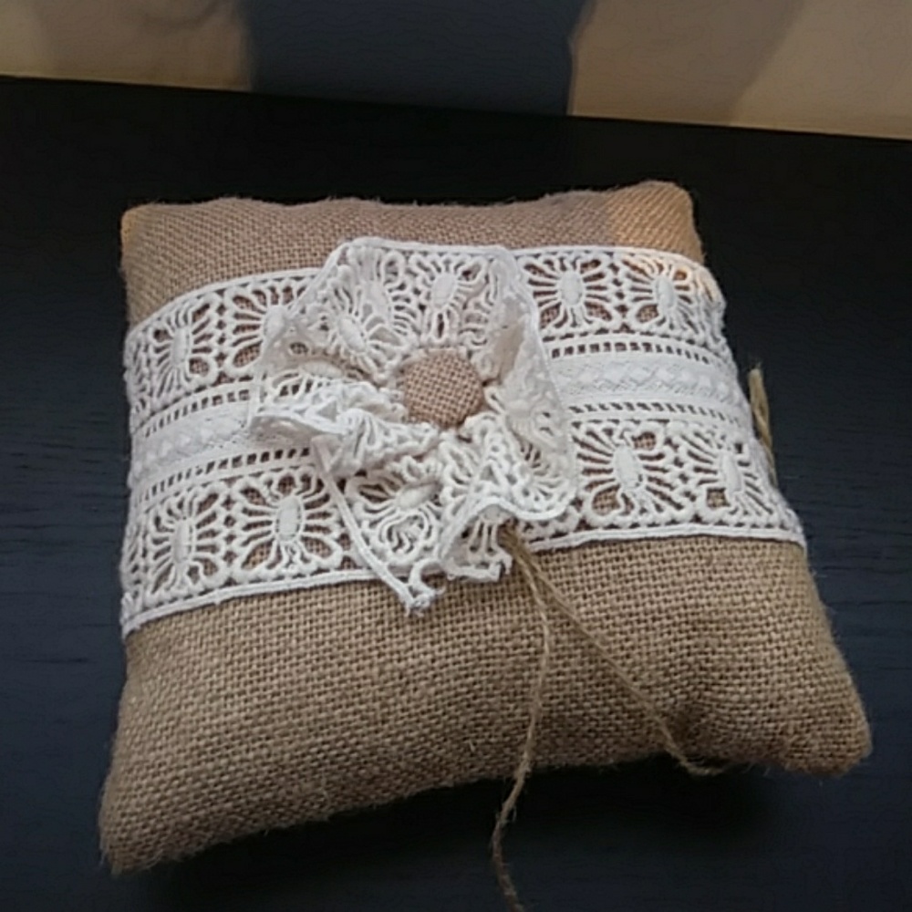 Wedding rings holder rustic