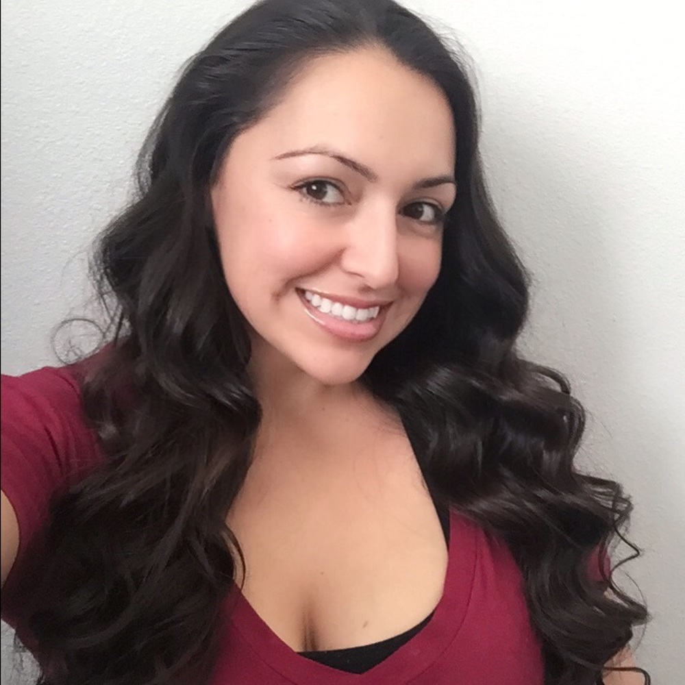 Meet your Posher, Jocelyn