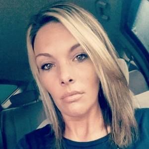 Meet your Posher, Tabitha