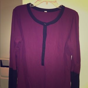 Lululemon long sleeved top