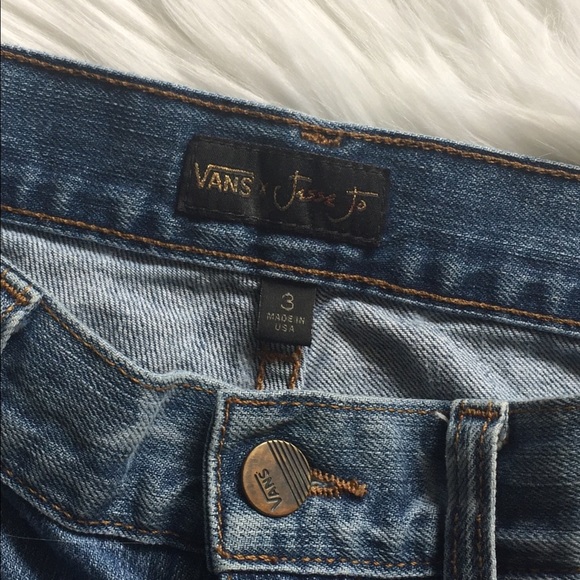 Juniors Distressed Patriotic Jean Shorts  - Picture 3 of 4