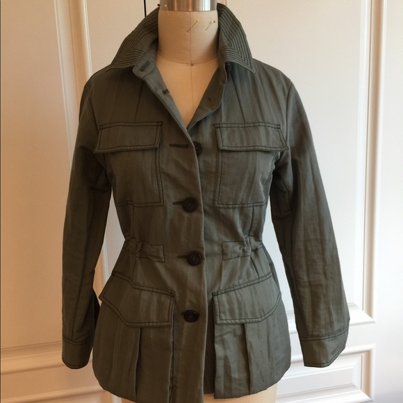 Trench - Picture 1 of 4