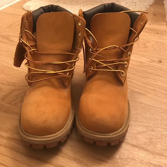 Timberlands - Picture 2 of 4