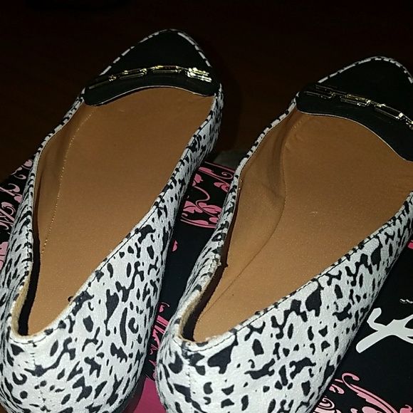 Loafers - Picture 3 of 5